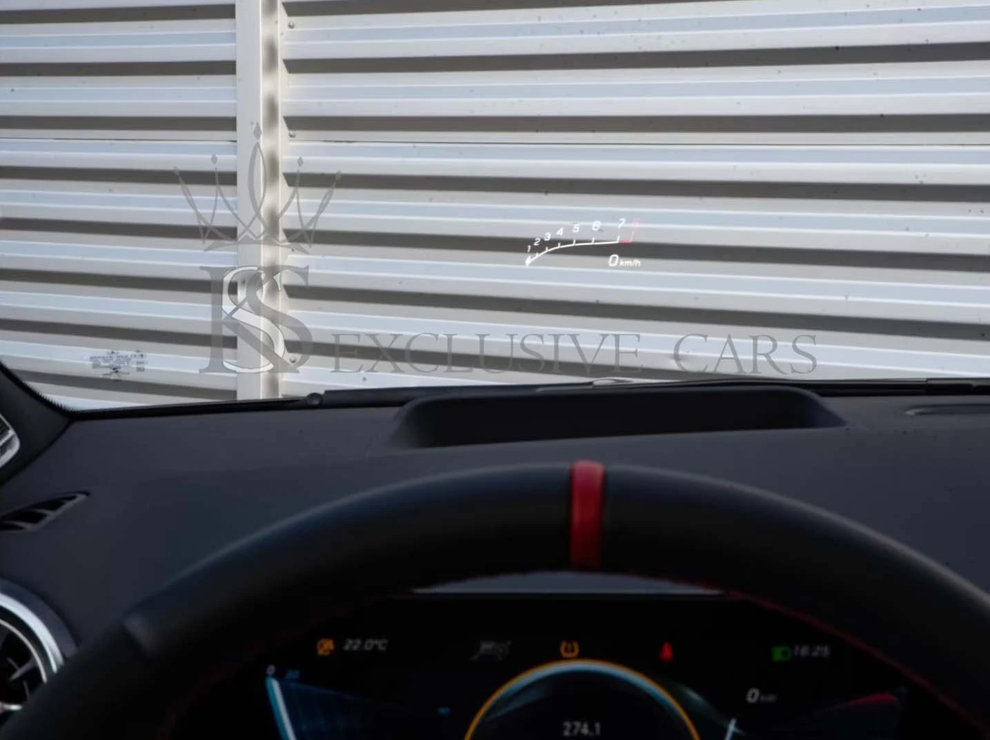 Mercedes-Benz GLA 45 AMG AMG S* 4M* PANO* CARBON* HUD* 360* , снимка 10 - Автомобили и джипове - 54867785