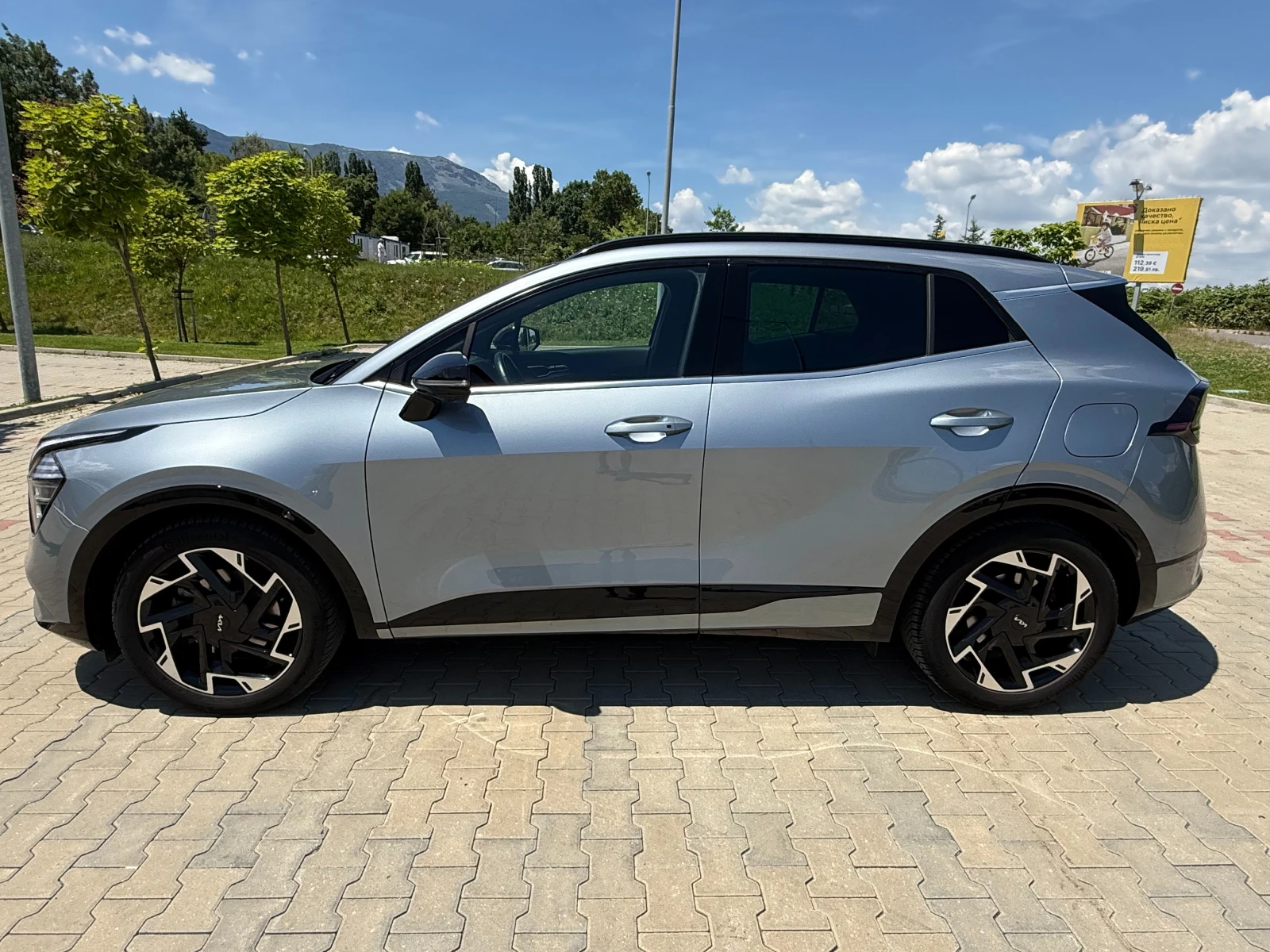 Kia Sportage 1.6 T-GDI / GT Line / 4x4 / 180 к.с. / Mild Hybrid, снимка 2 - Автомобили и джипове - 55218026