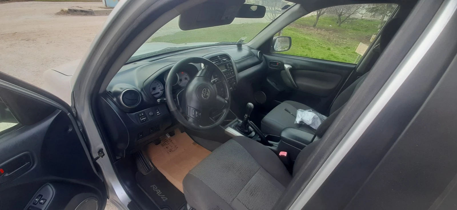 Toyota Rav4, снимка 4 - Автомобили и джипове - 56593579