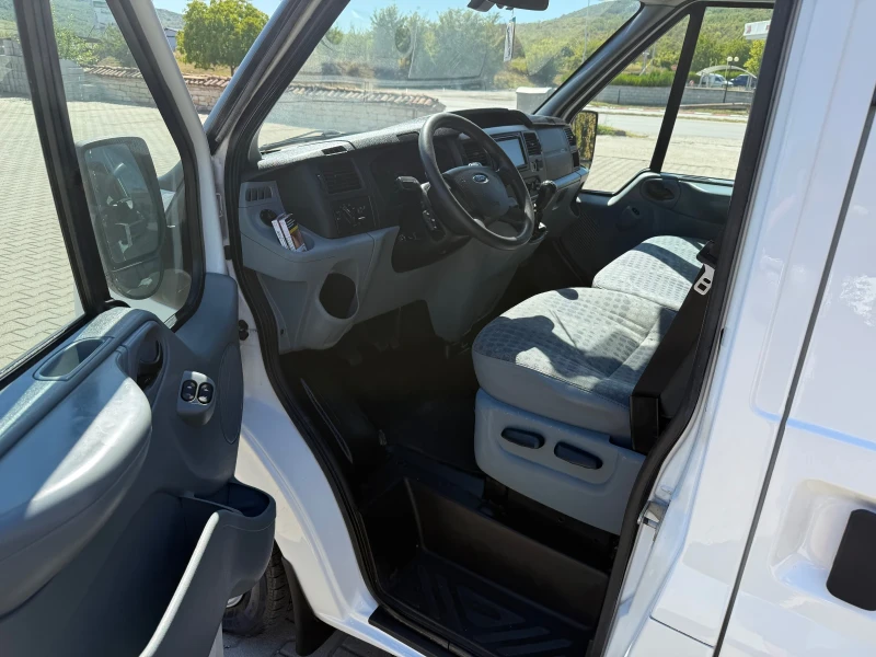 Ford Transit 2.2, снимка 9 - Бусове и автобуси - 51681904