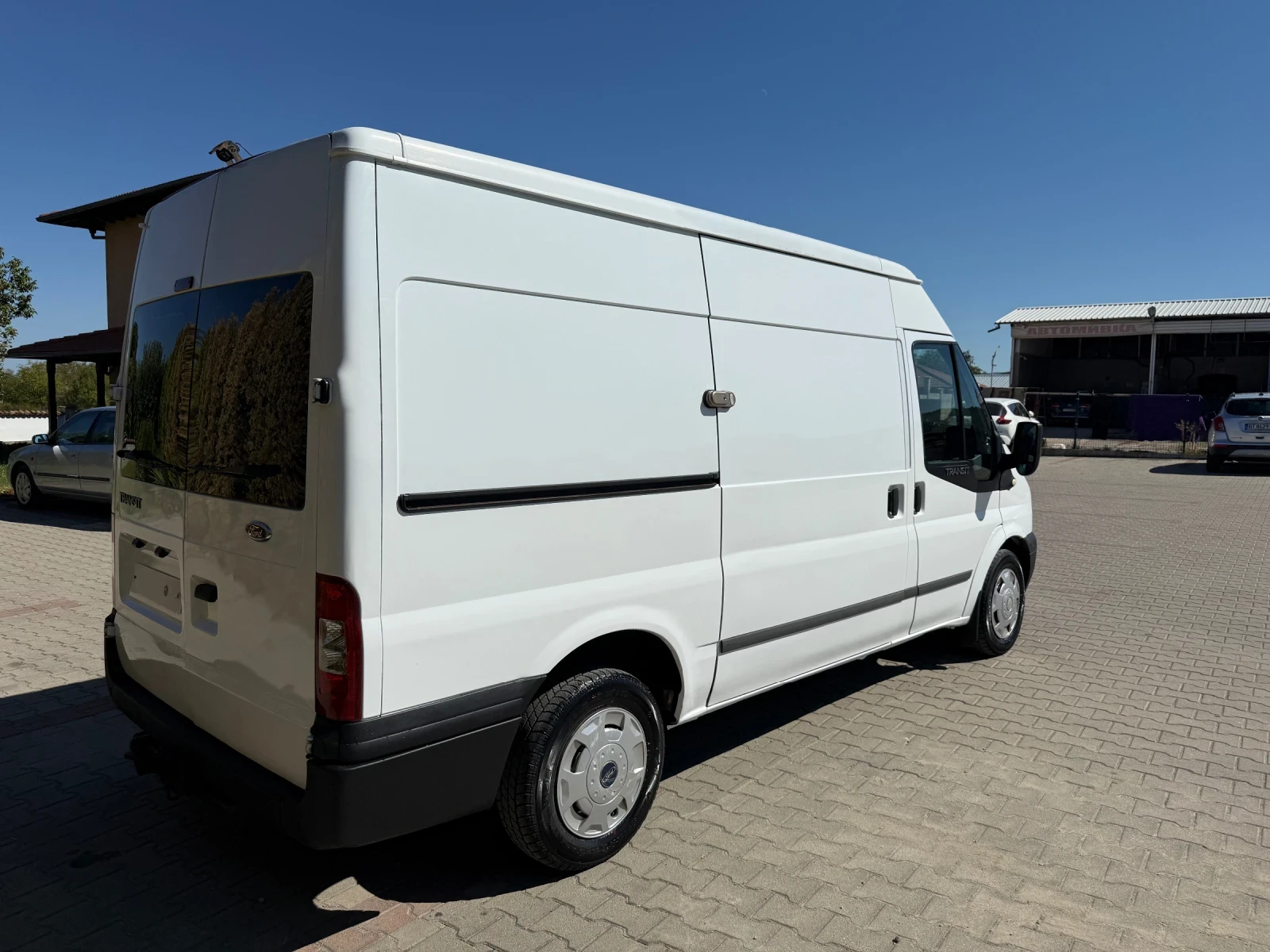 Ford Transit 2.2 - изображение 5