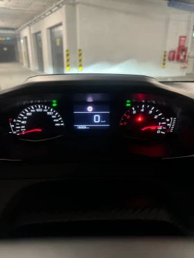 Peugeot 208  2025 / 16 000 км / Гаранция / 1.2 100 к.с /ЛИЗИНГ, снимка 9