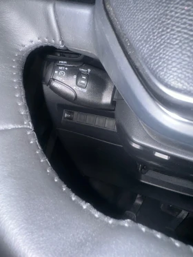 Peugeot 208  2025 / 16 000 км / Гаранция / 1.2 100 к.с /ЛИЗИНГ, снимка 13