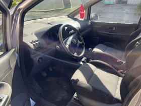 VW Sharan 2.0 TDI, снимка 8