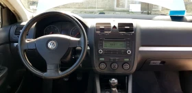 VW Jetta 2.0 TDI, снимка 13