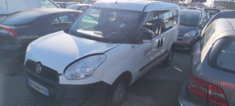 Fiat Doblo 1.4 TJET, снимка 11 - Автомобили и джипове - 48320171