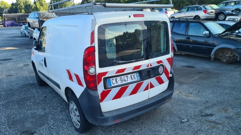 Fiat Doblo 1.4 TJET, снимка 5 - Автомобили и джипове - 48320171