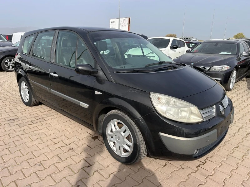 Renault Grand scenic 2.0i EURO 3 ЛИЗИНГ, снимка 4 - Автомобили и джипове - 45078745