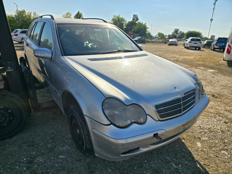 Mercedes-Benz C 270 На части, снимка 2 - Автомобили и джипове - 47532352