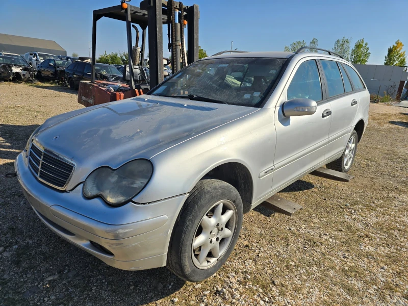 Mercedes-Benz C 270 На части, снимка 1 - Автомобили и джипове - 47413911