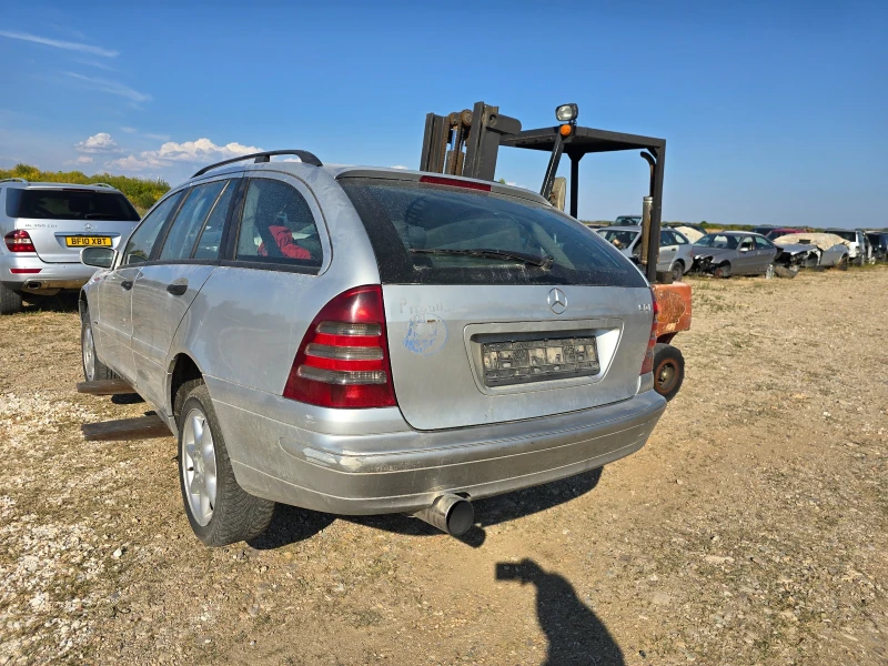 Mercedes-Benz C 270 На части, снимка 4 - Автомобили и джипове - 47532352