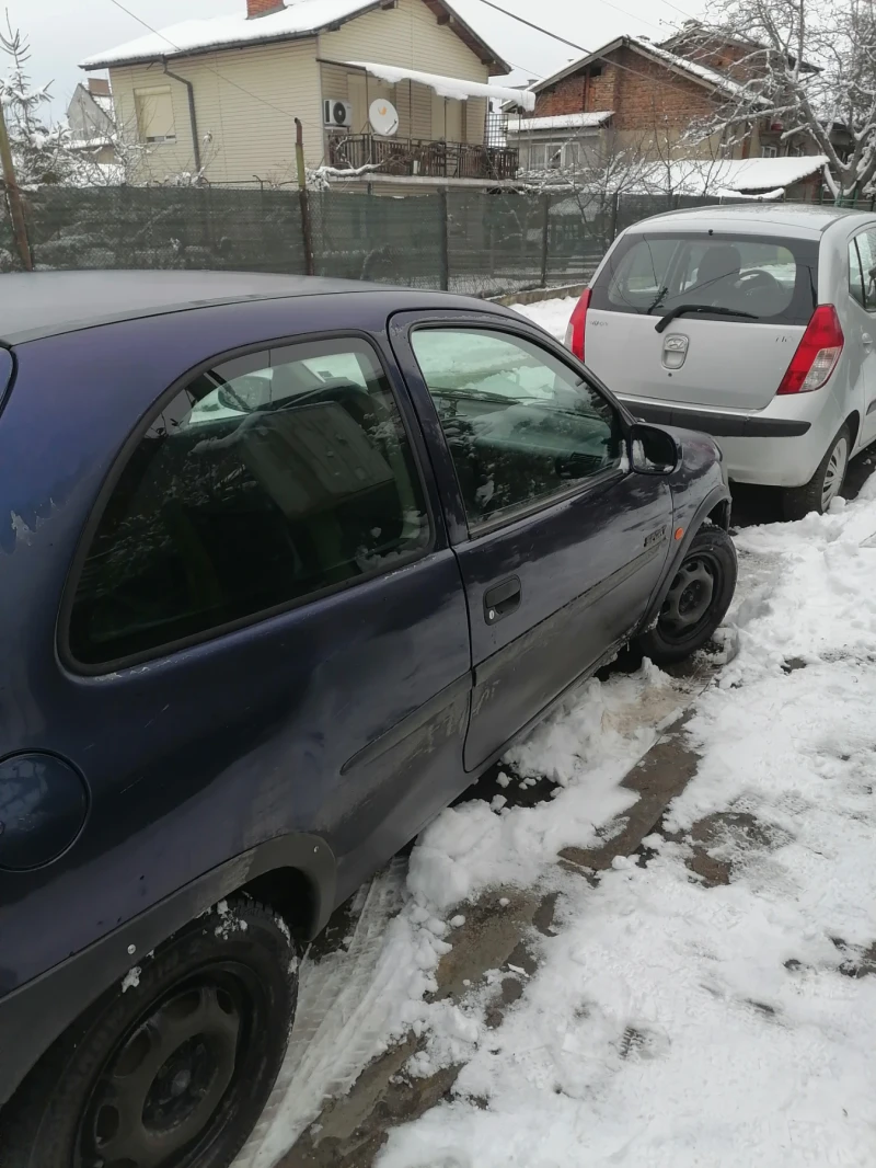 Opel Corsa, снимка 2 - Автомобили и джипове - 49527800