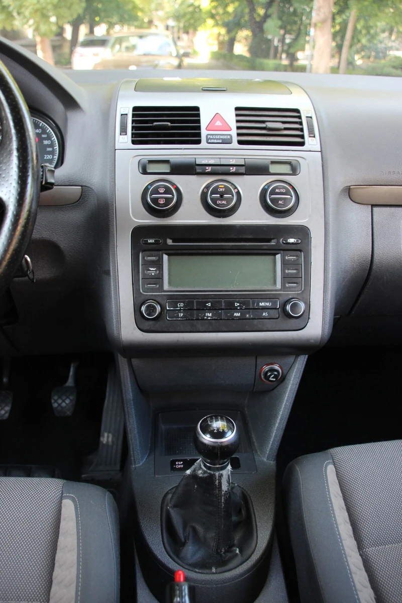 VW Touran CROSS  2.0 TDI   6+ 1 МЕСТА   НОВ ВНОС  ЛИЗИНГ, снимка 11 - Автомобили и джипове - 52037522