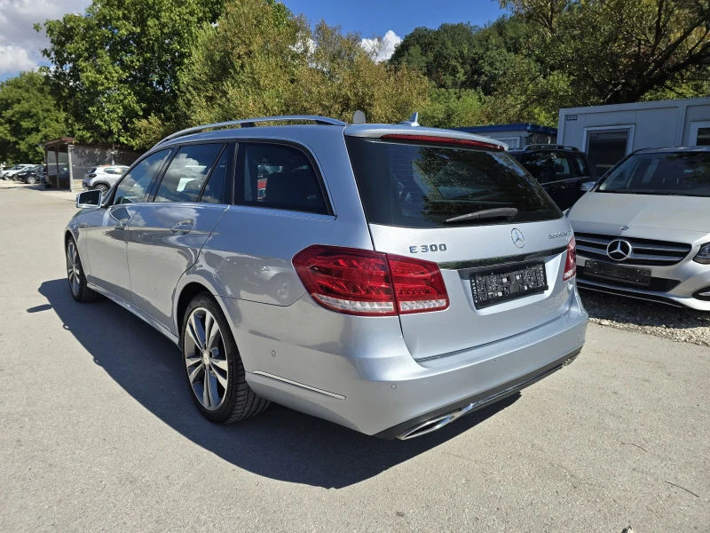 Mercedes-Benz E 300 2.2d 204к.с хибрид Топ състояние , снимка 3 - Автомобили и джипове - 51433032