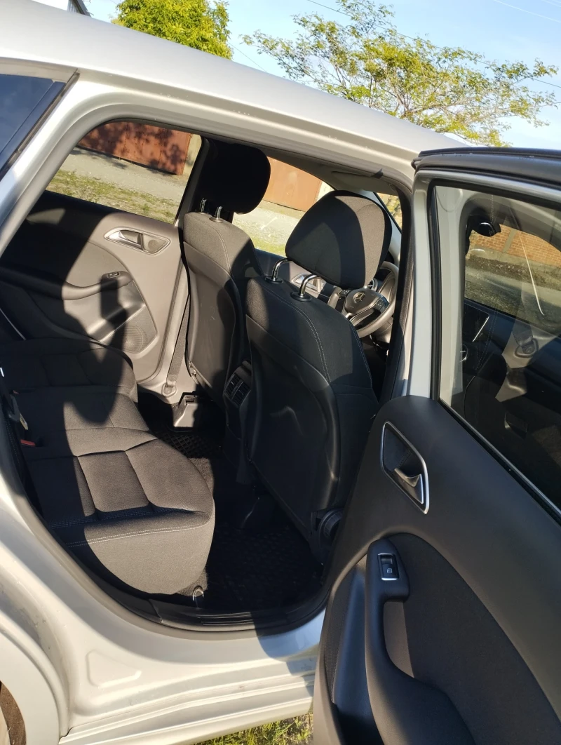Mercedes-Benz B 200, снимка 8 - Автомобили и джипове - 52712579