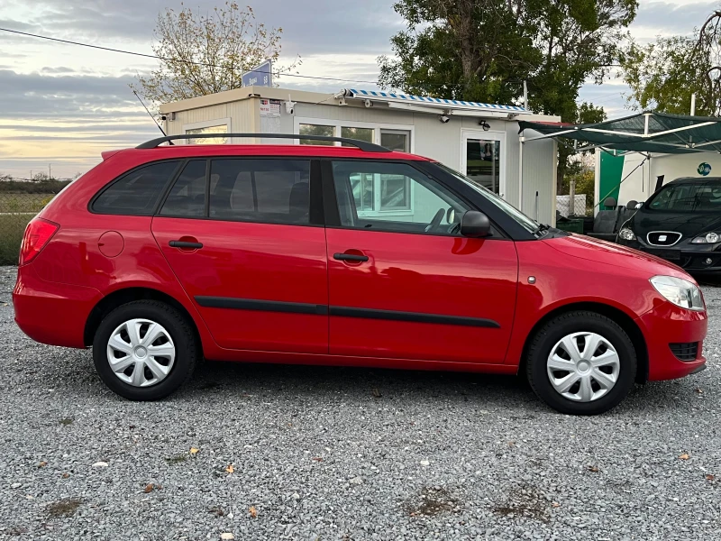 Skoda Fabia 1.2 i, снимка 4 - Автомобили и джипове - 52016970