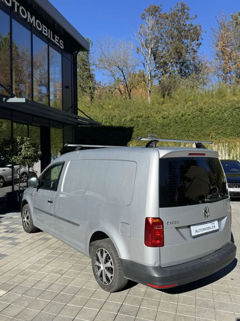 VW Caddy MAXI, снимка 6 - Автомобили и джипове - 52235597