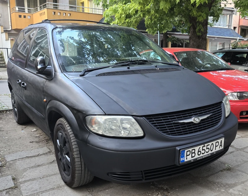Chrysler Voyager 2, 5 CRD 6+ 1, снимка 4 - Автомобили и джипове - 52710203