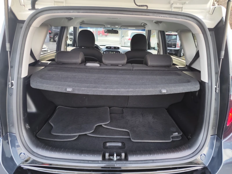 Kia Soul 1.6CRDi* EURO6B* 124000km!, снимка 13 - Автомобили и джипове - 52710038