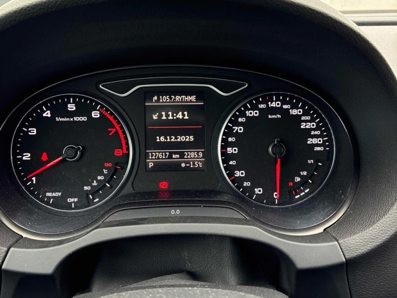 Audi A3 * 2.0T Technik * CARFAX * БЕЗ ПЪРВОНАЧАЛНА ВНОСКА, снимка 8 - Автомобили и джипове - 52855652