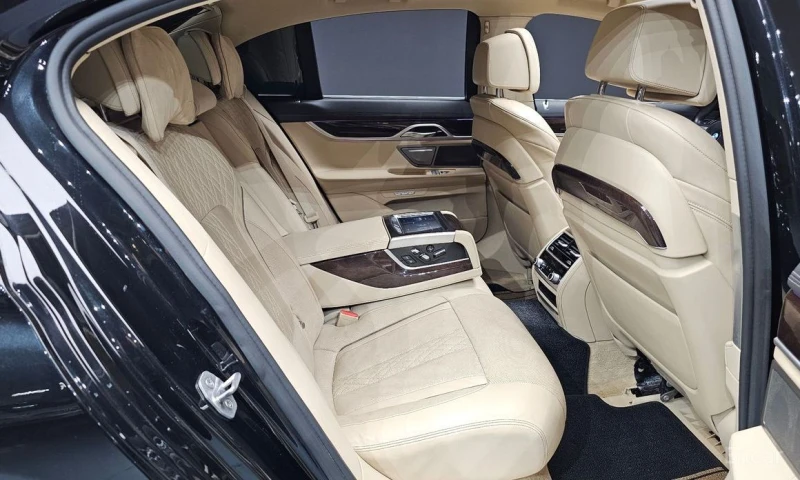 BMW 730, снимка 11 - Автомобили и джипове - 52893171