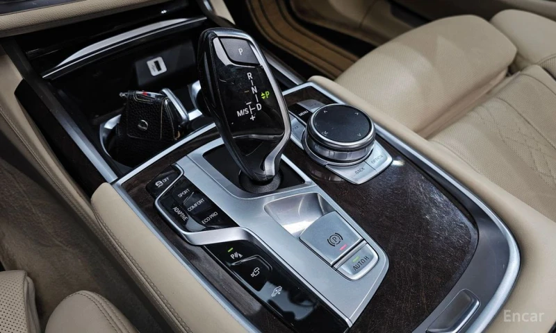 BMW 730, снимка 9 - Автомобили и джипове - 52893171