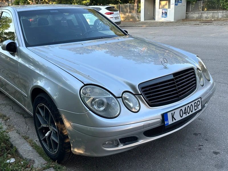 Mercedes-Benz E 270, снимка 2 - Автомобили и джипове - 52948320