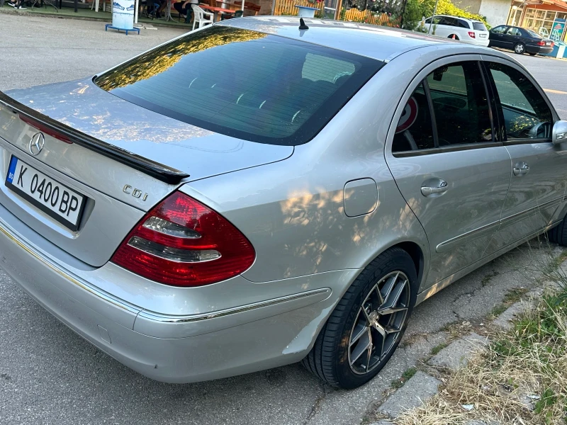 Mercedes-Benz E 270, снимка 3 - Автомобили и джипове - 52948320