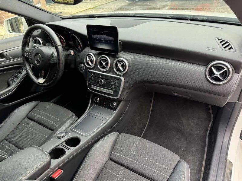 Mercedes-Benz A 200 CDI, снимка 12 - Автомобили и джипове - 53604231