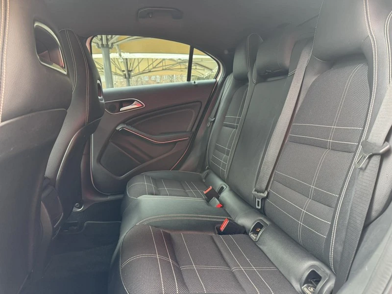 Mercedes-Benz A 200 CDI, снимка 15 - Автомобили и джипове - 53604231