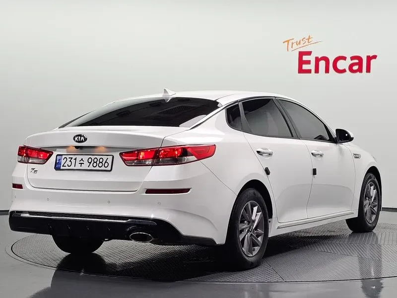 Kia K5 2.0 LPG, снимка 2 - Автомобили и джипове - 56304835