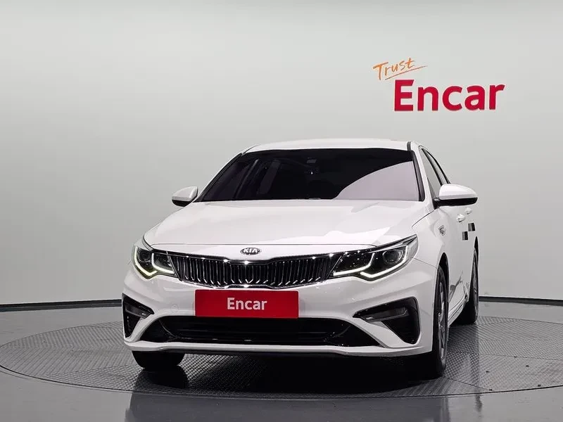 Kia K5 2.0 LPG, снимка 3 - Автомобили и джипове - 56304835