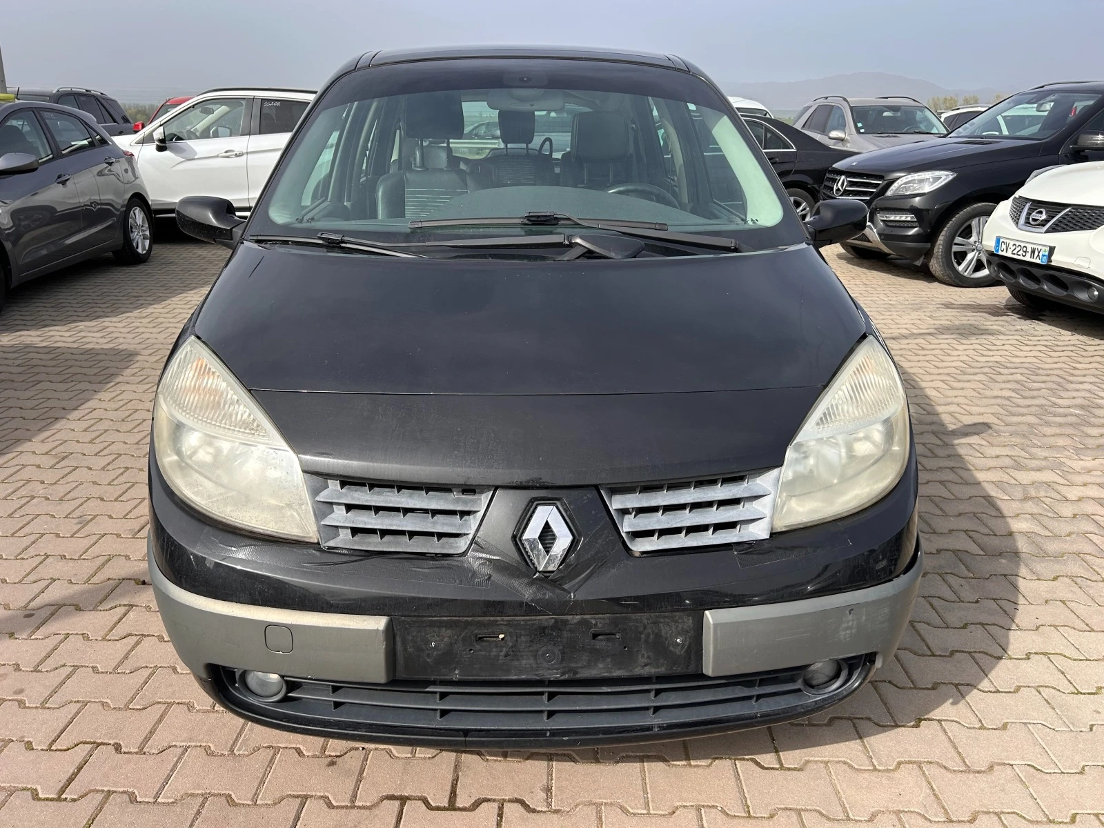 Renault Grand scenic 2.0i EURO 3 ЛИЗИНГ - изображение 3