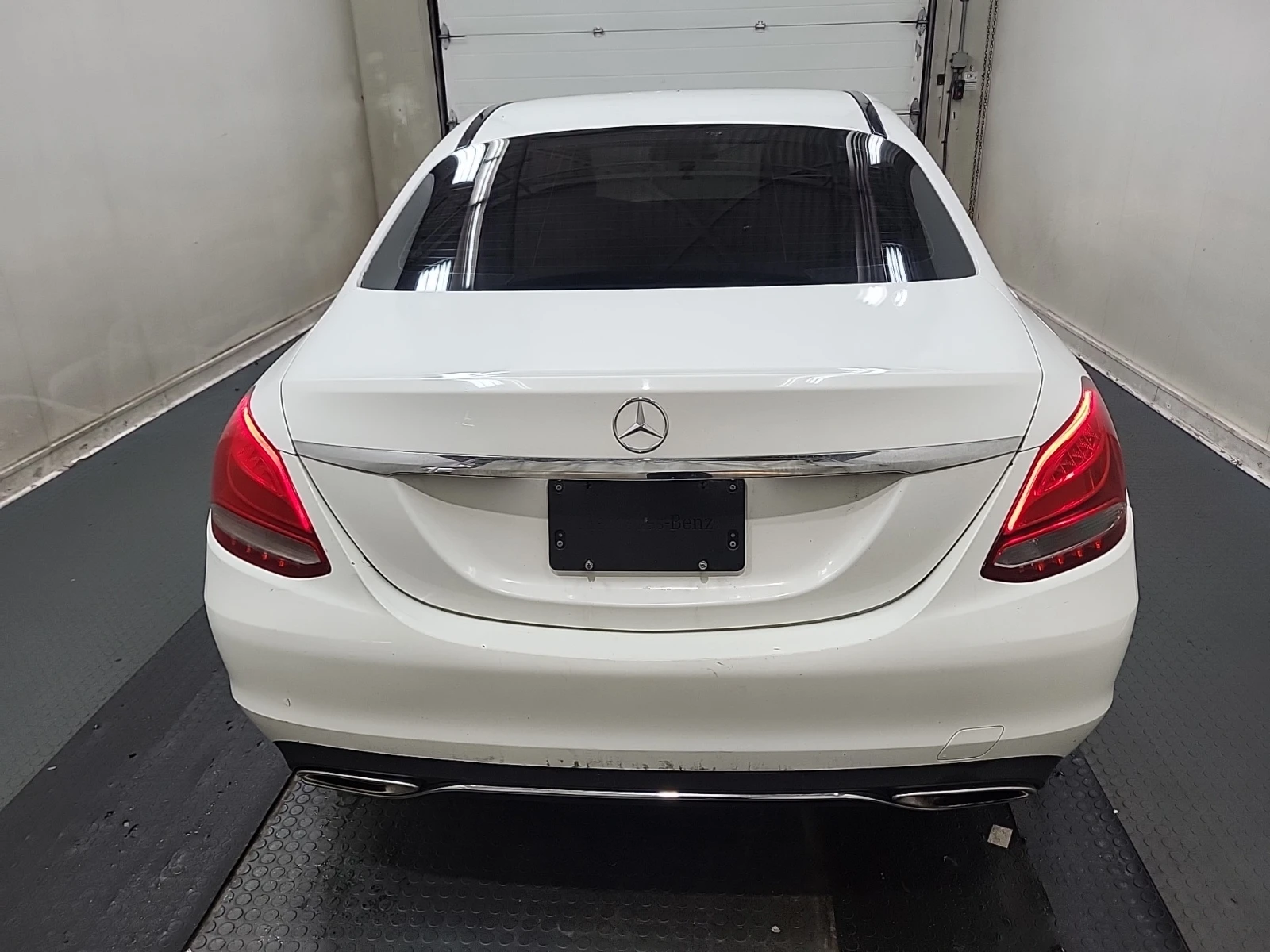 Mercedes-Benz C 300 CARFAX* ОПЦИЯ ЗА ФИНАНСИРАНЕ*  - изображение 5