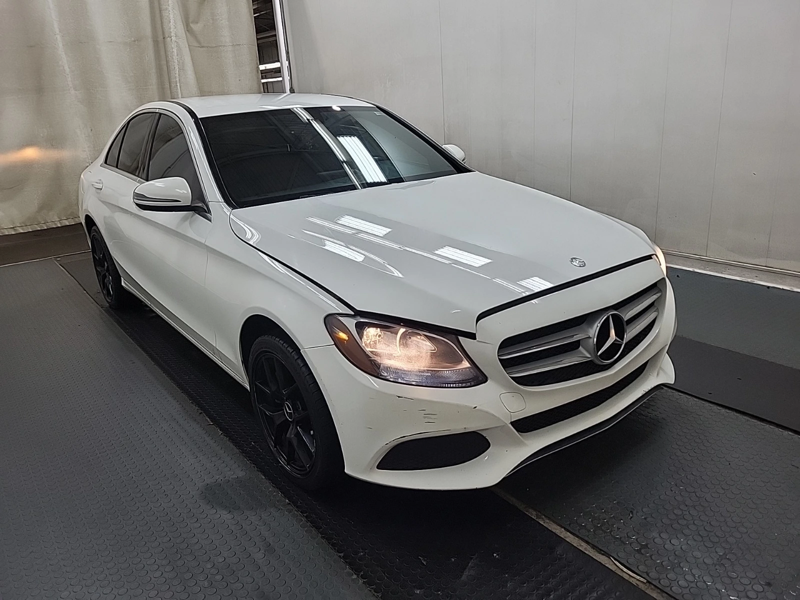 Mercedes-Benz C 300 CARFAX* ОПЦИЯ ЗА ФИНАНСИРАНЕ*  - изображение 3