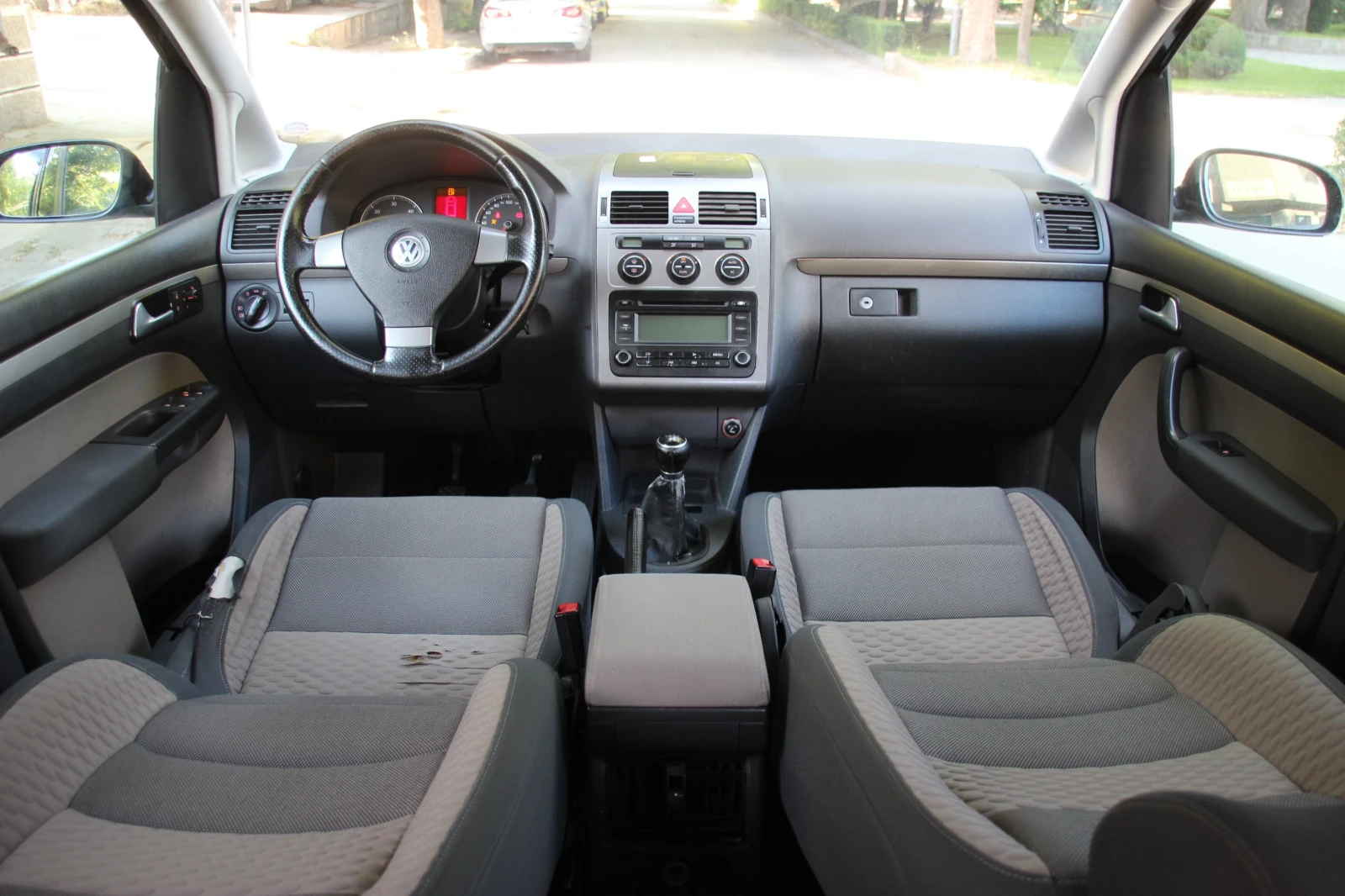 VW Touran CROSS  2.0 TDI   6+ 1        | Mobile.bg   12