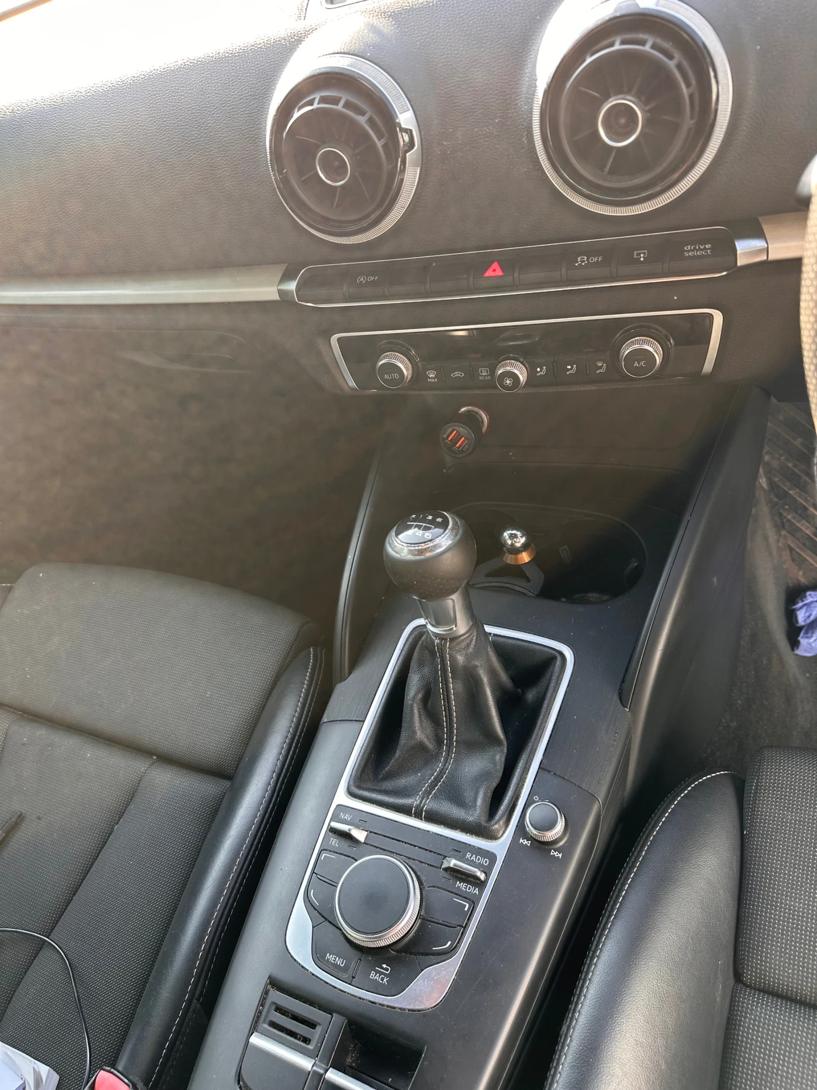 Audi A3 1.4tfsi s line - изображение 8