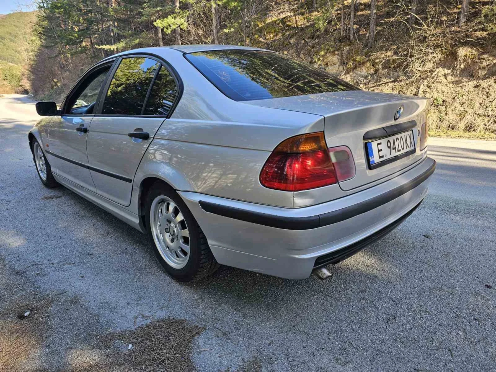 BMW 320  - изображение 3