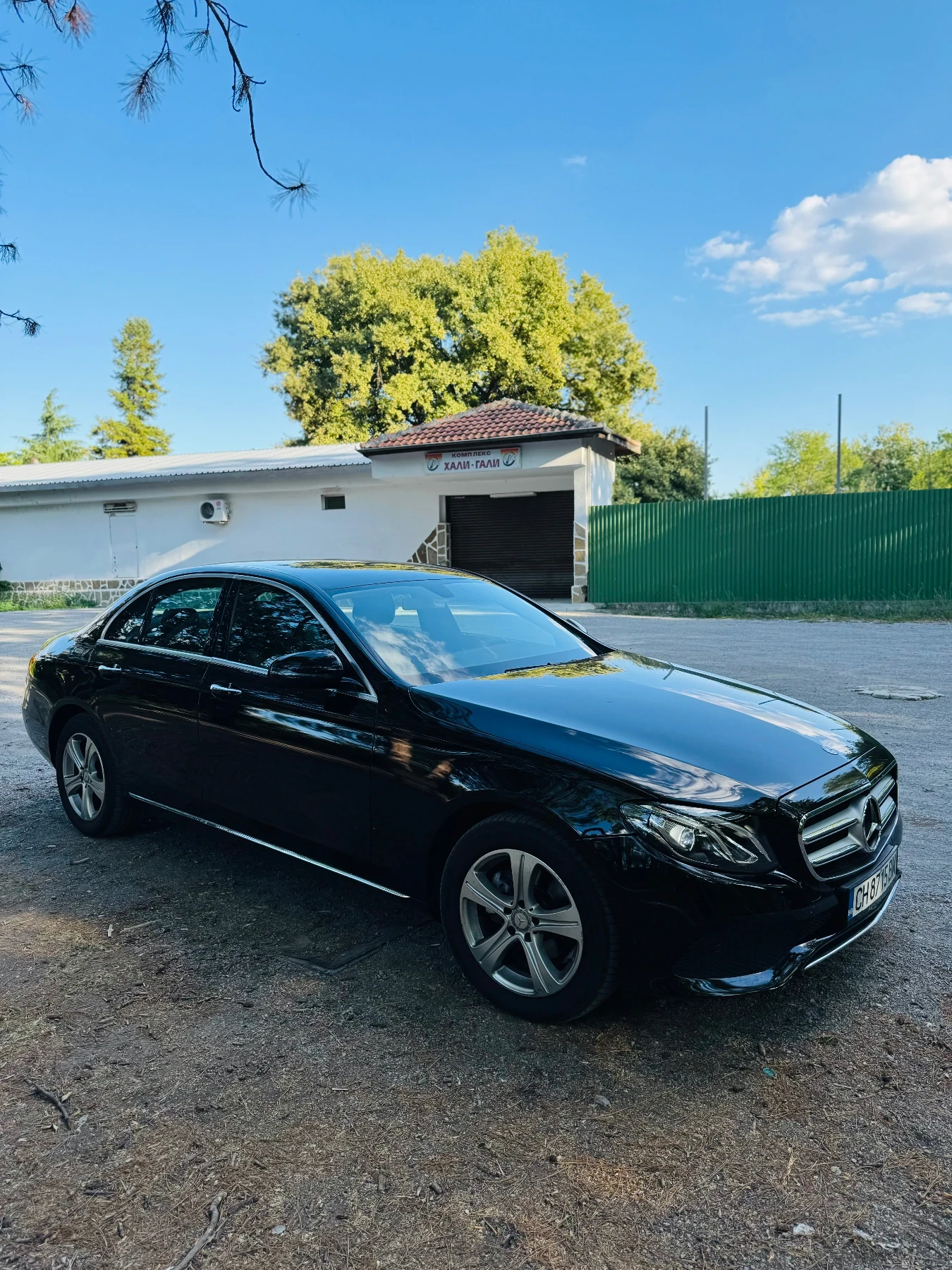 Mercedes-Benz E 220  - изображение 6