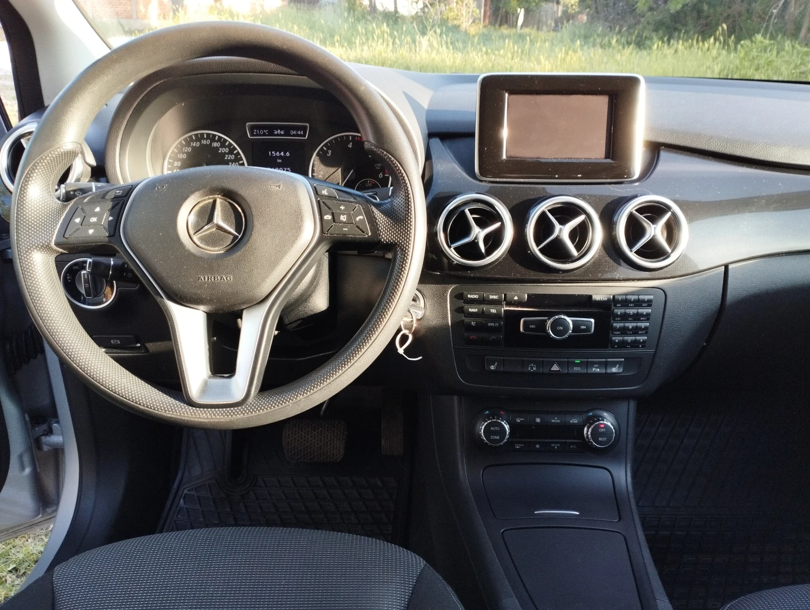 Mercedes-Benz B 200 | Mobile.bg   12