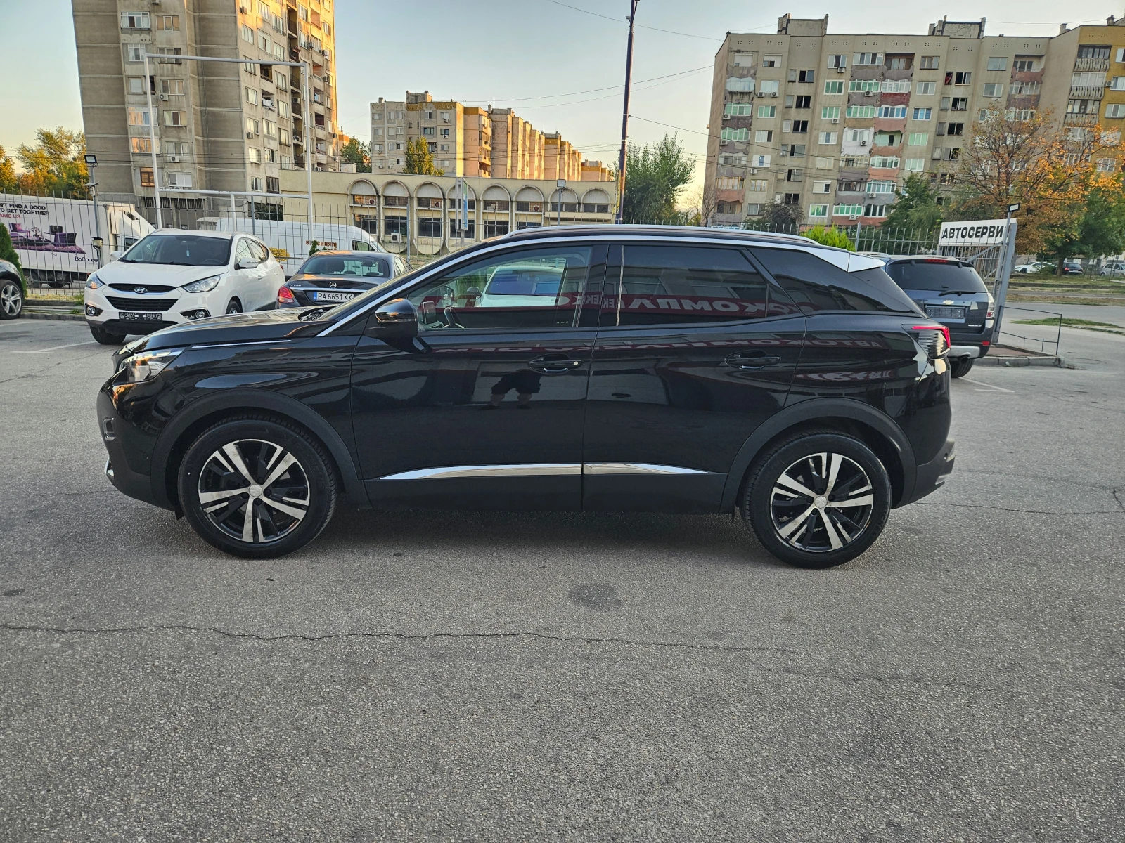 Peugeot 3008 1.5d (130hp) AT/NAVI/DISTRONIC - изображение 2