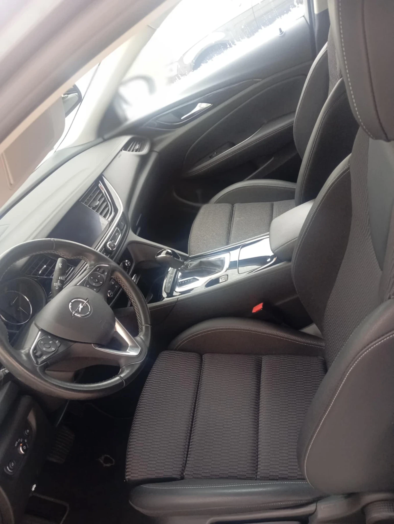 Opel Insignia 2.0 T - изображение 10