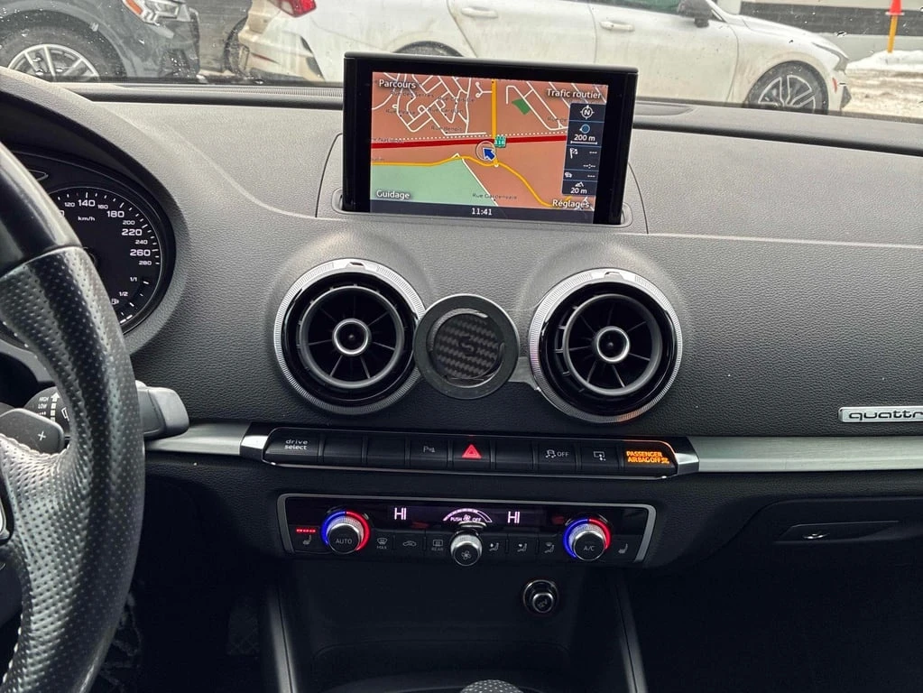 Audi A3 * 2.0T Technik * CARFAX * БЕЗ ПЪРВОНАЧАЛНА ВНОСКА - изображение 9