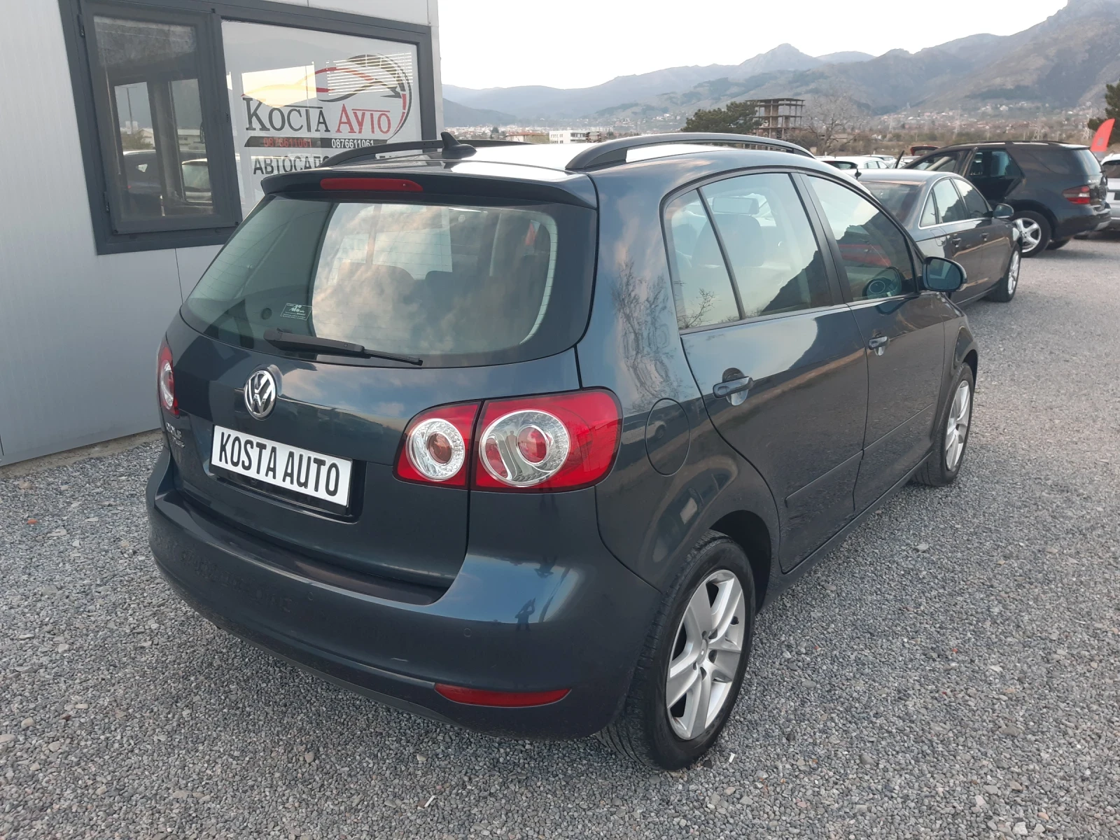 VW Golf Plus КАТО НОВ, снимка 4 - Автомобили и джипове - 53412828