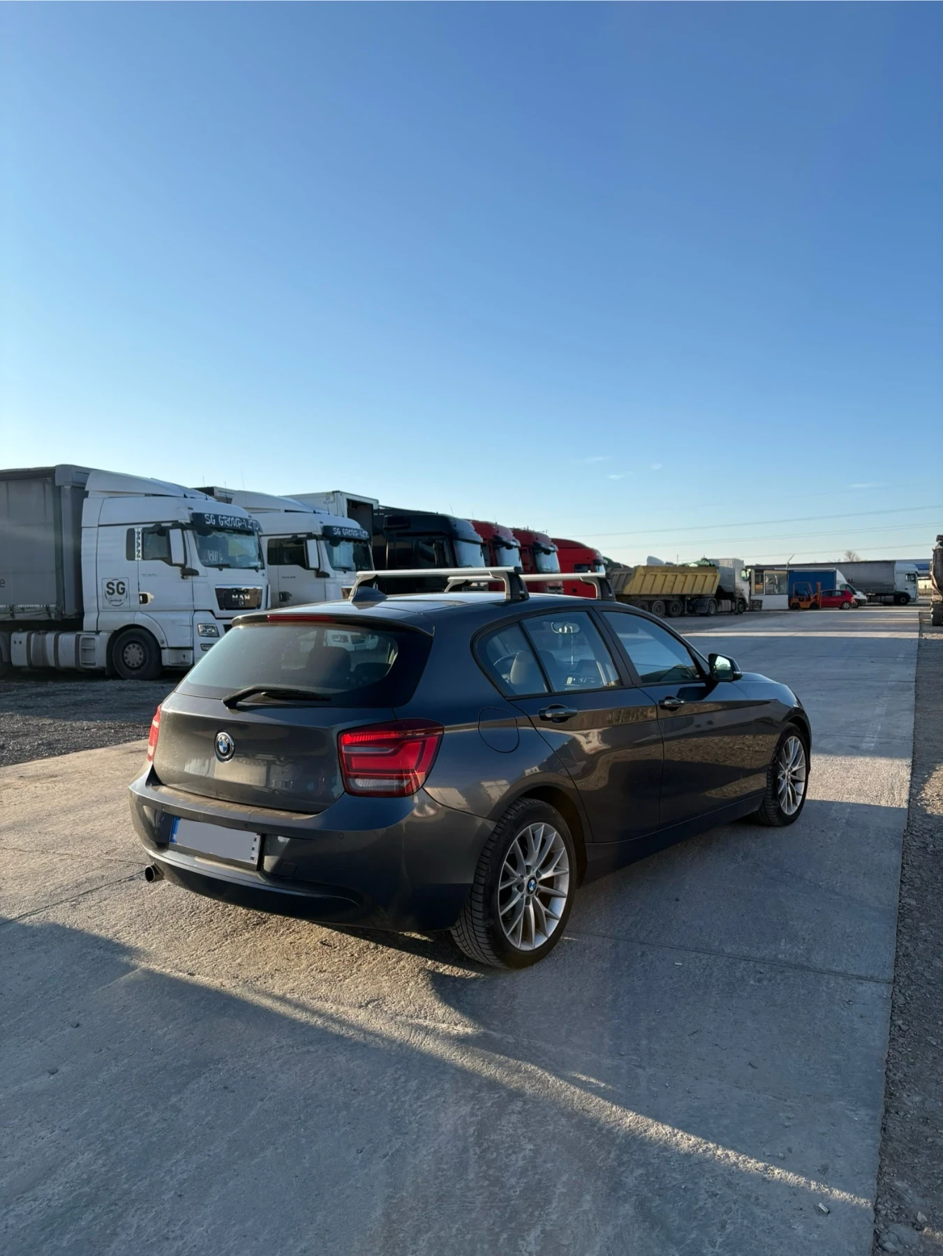 BMW 118 Автомат НАПЪЛНО ОБСЛУЖЕН   СМЕНЕНИ ВЕРИГИ + ЛАГЕРИ, снимка 6 - Автомобили и джипове - 54198106