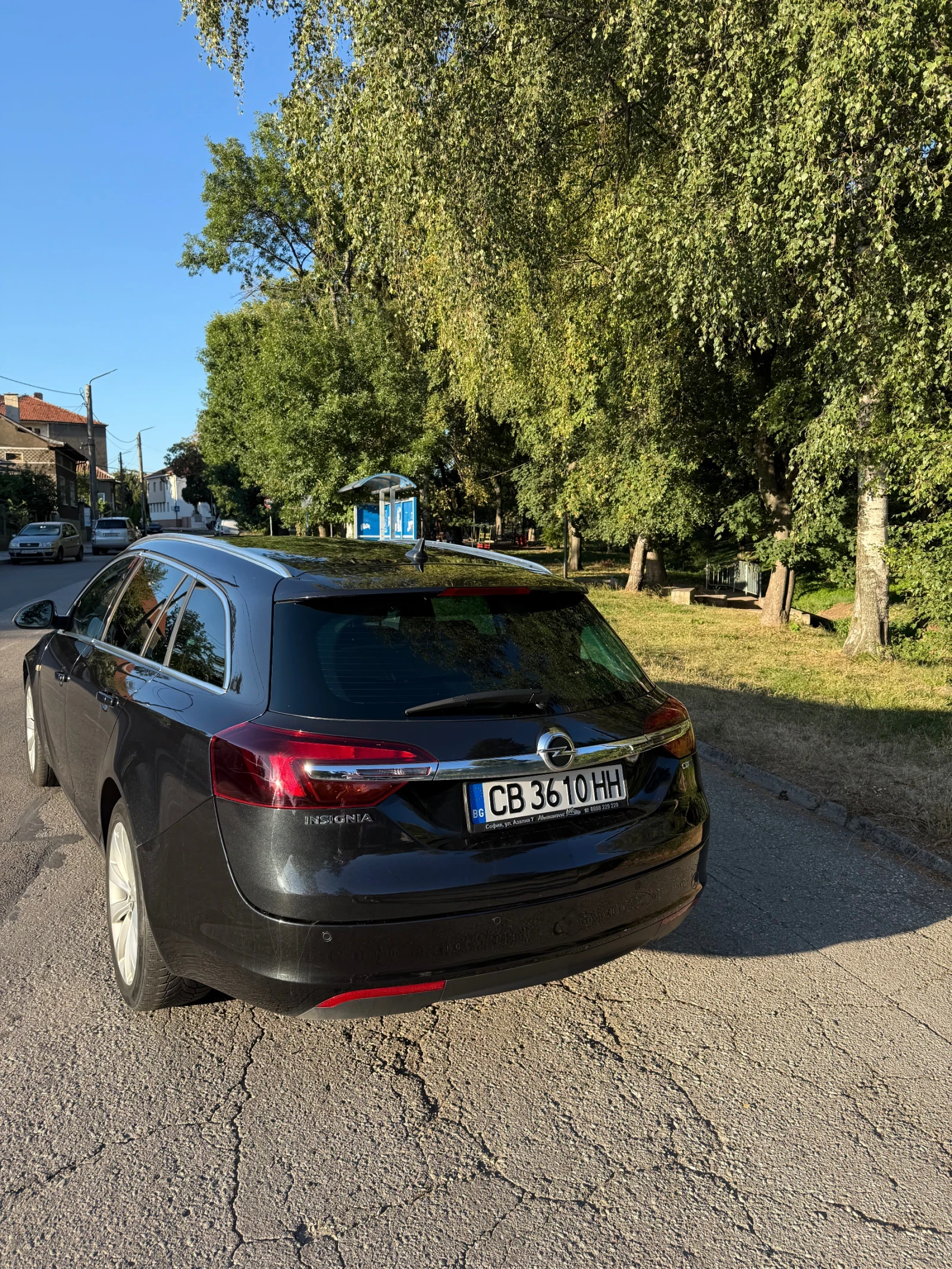 Opel Insignia, снимка 3 - Автомобили и джипове - 54607295