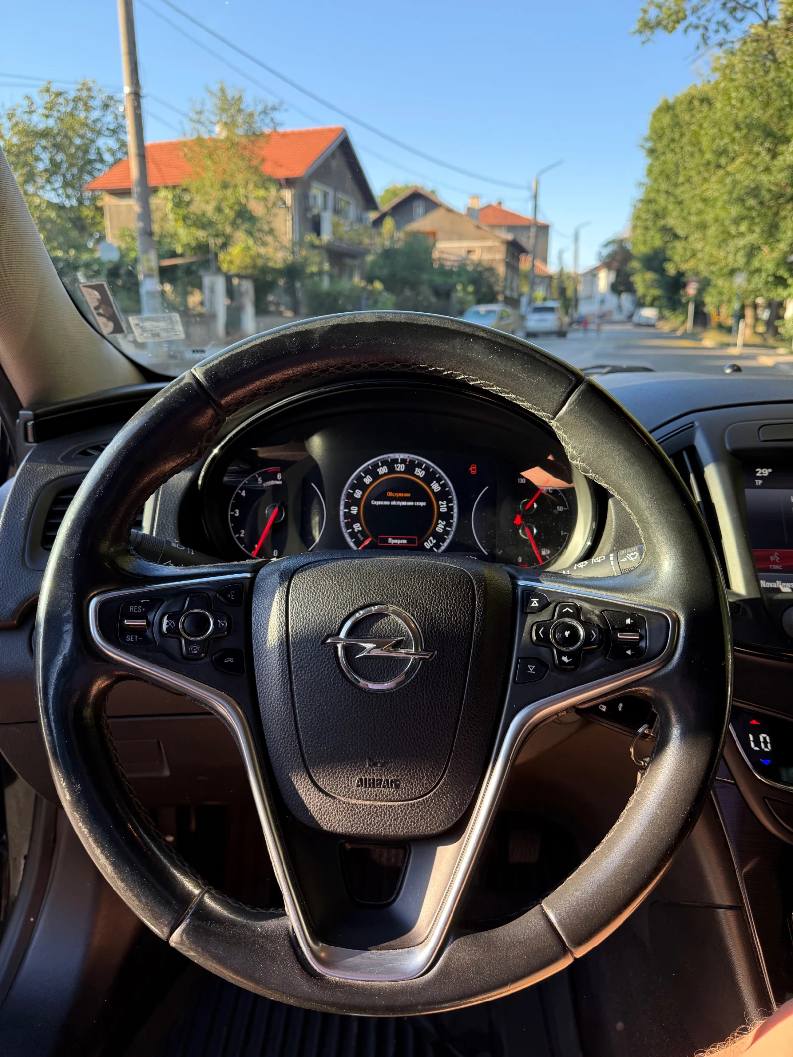 Opel Insignia, снимка 8 - Автомобили и джипове - 54607295