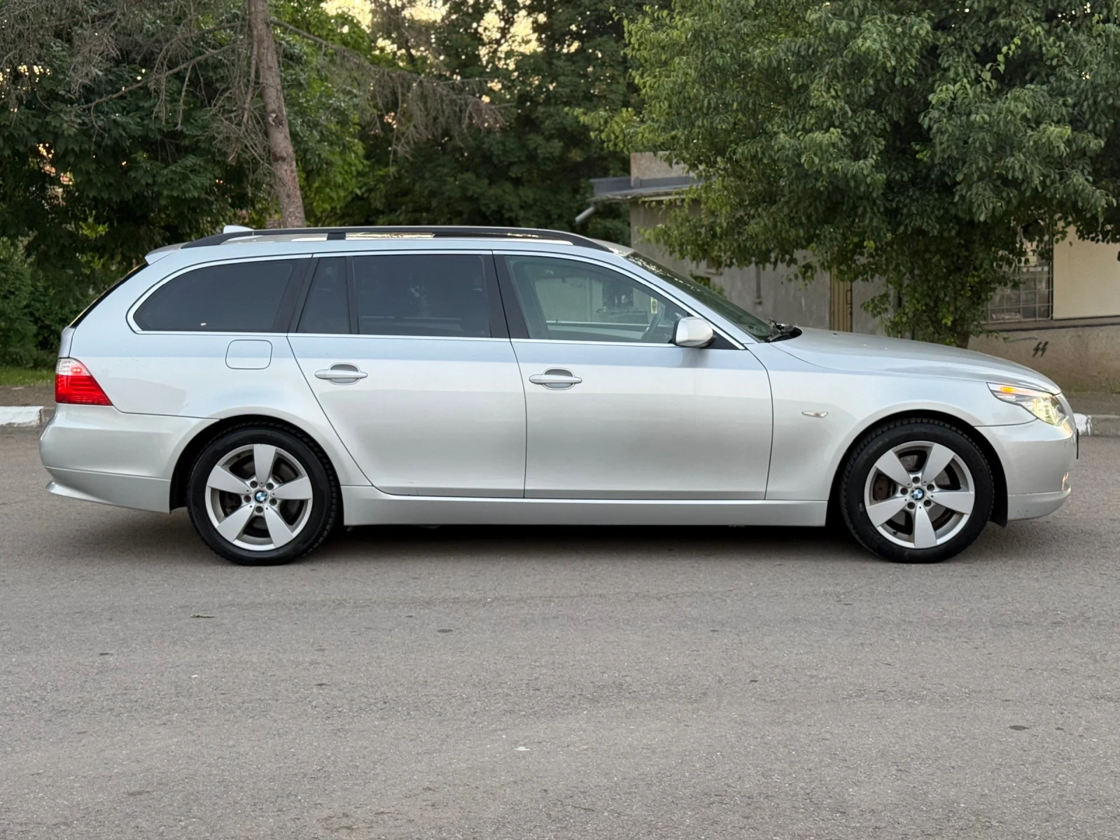 BMW 530 3.0d/235кс~Face, снимка 6 - Автомобили и джипове - 54734049