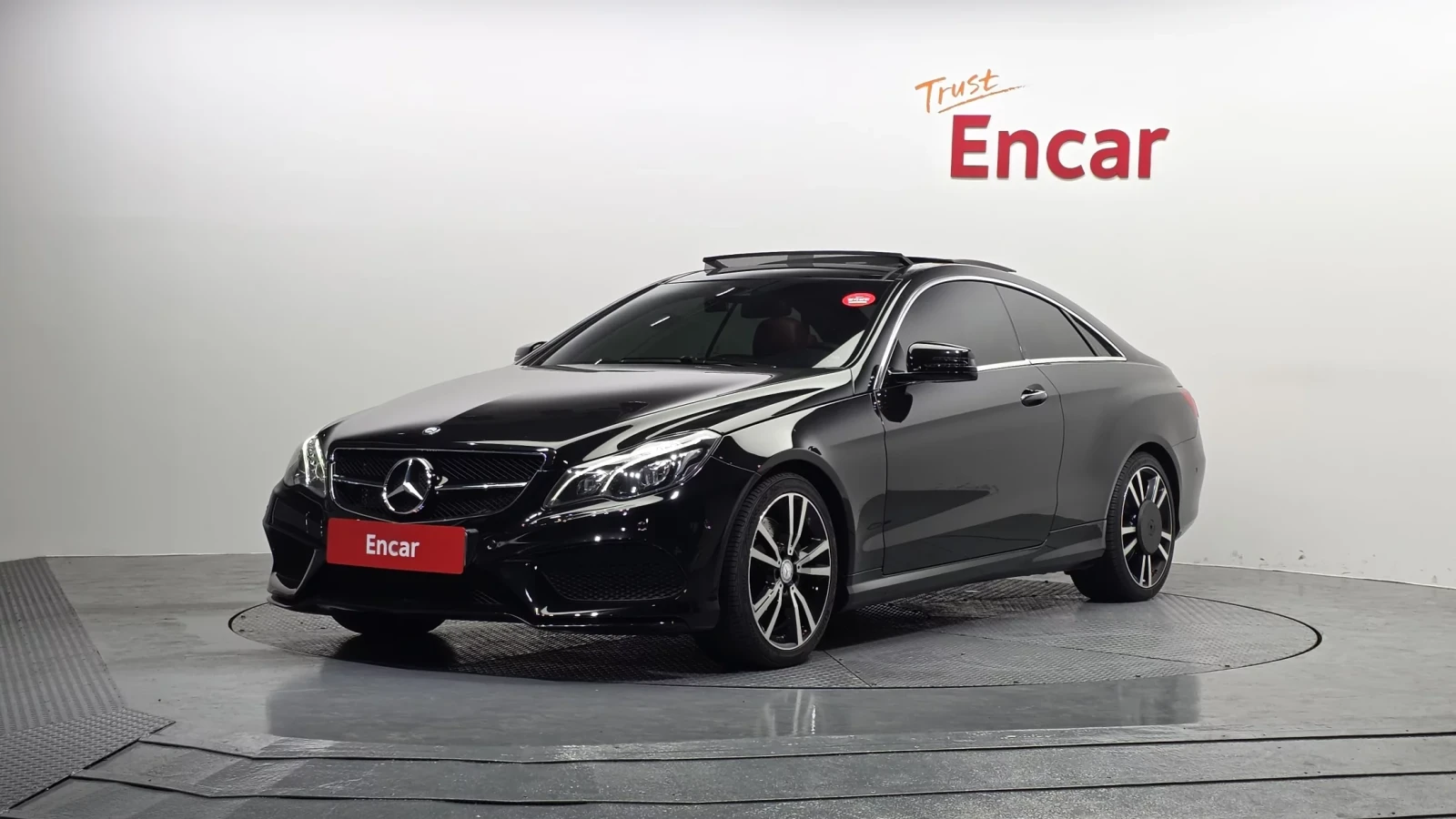 Mercedes-Benz E 400 3.0 V6 Biturbo / CARFAX