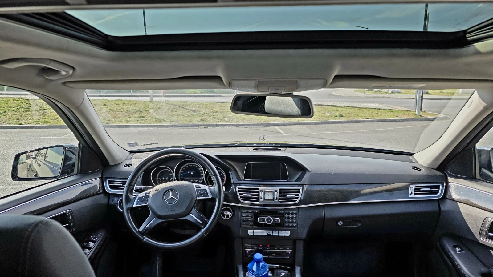 Mercedes-Benz E 200 AMG, снимка 10 - Автомобили и джипове - 54899034